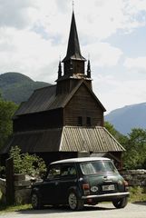 Kaupanger stavkyrkje, Kaupanger