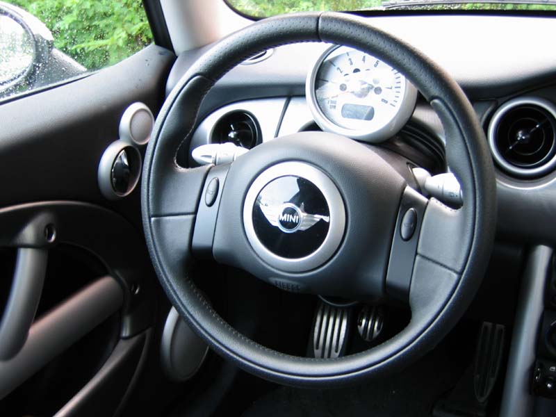 Steering wheel
by Heppu