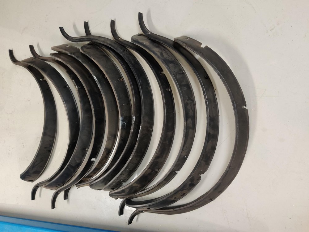 Mustat levikkeet.jpg